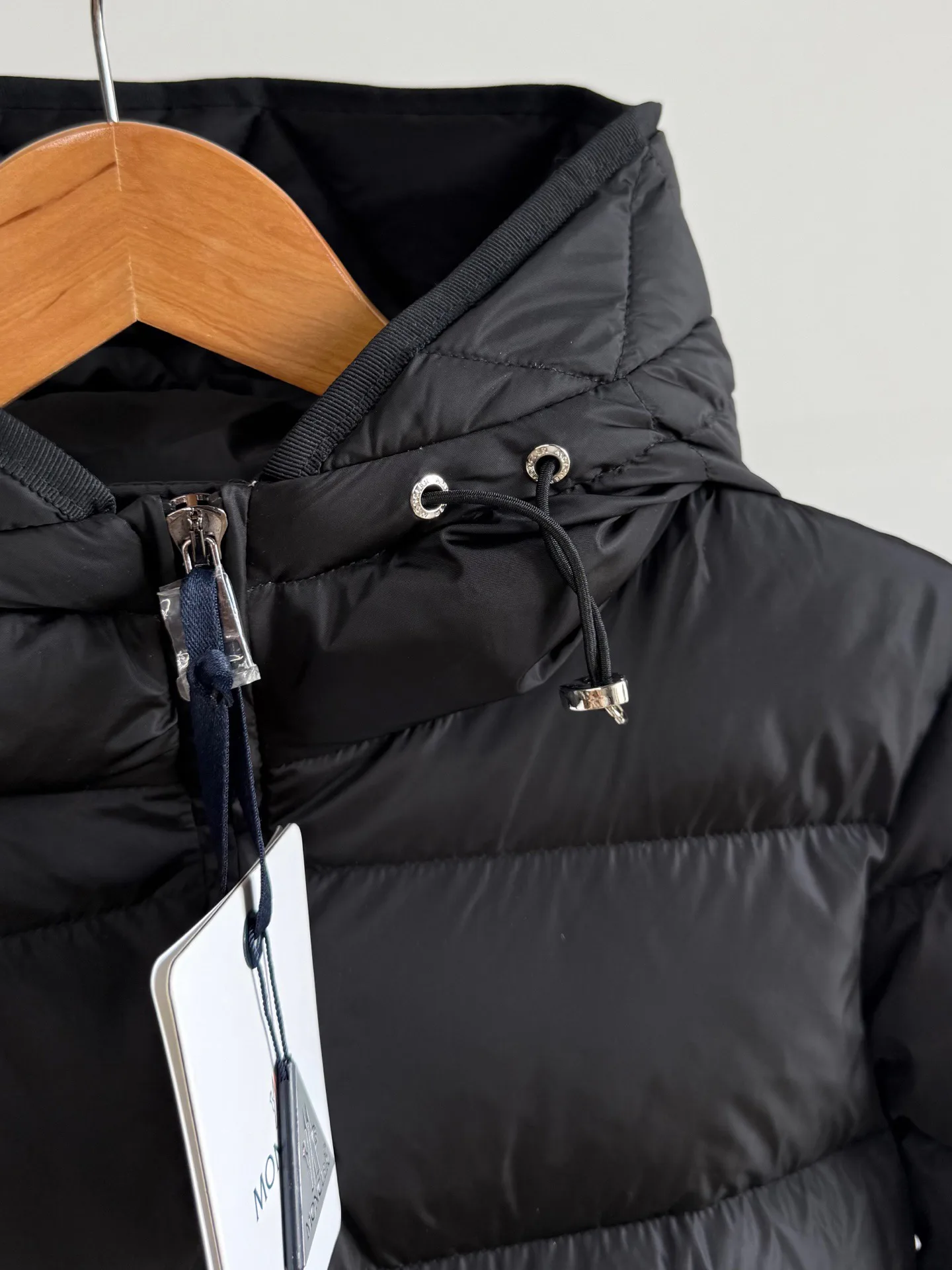 Куртки И Пуховики Женские Moncler 17328482