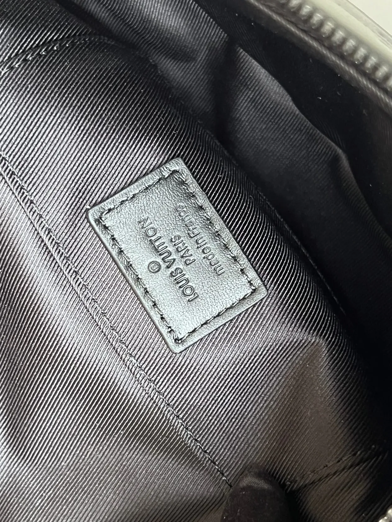 Поясные Сумки Мужские Louis Vuitton 8142