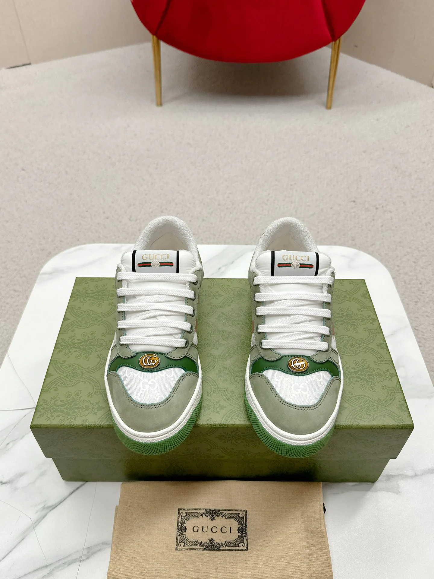 Кроссовки Женские Gucci 4784232