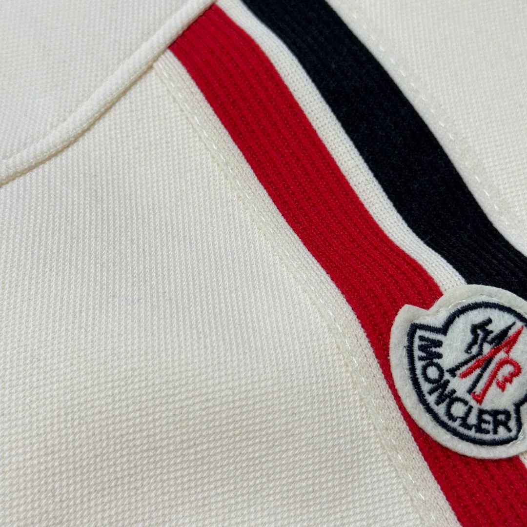 Шорты Женские Moncler 11873047