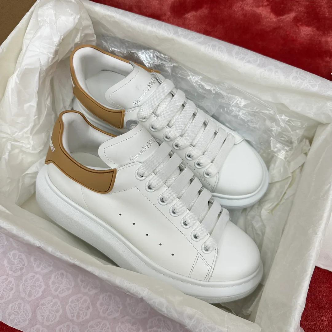 Кроссовки Женские Alexander Mcqueen 11472929