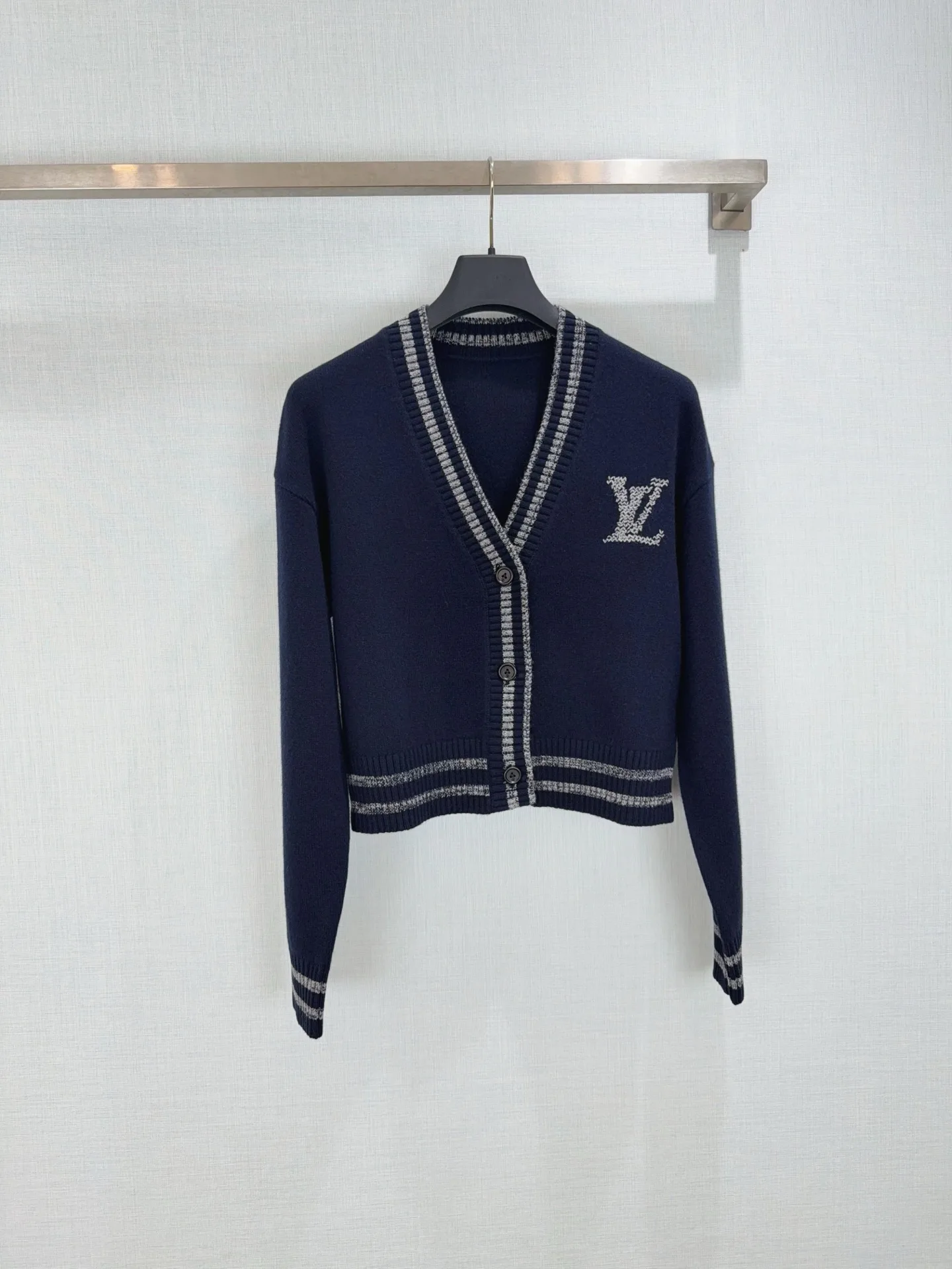Джемперы И Свитеры Женские Louis Vuitton 17925727