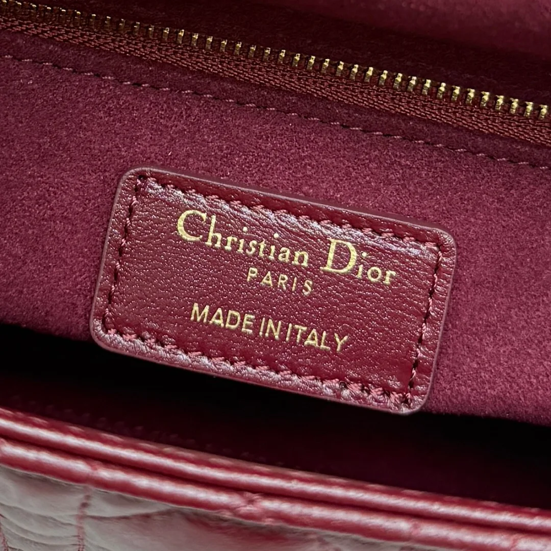 Классические Сумки Женские Christian Dior 18116424