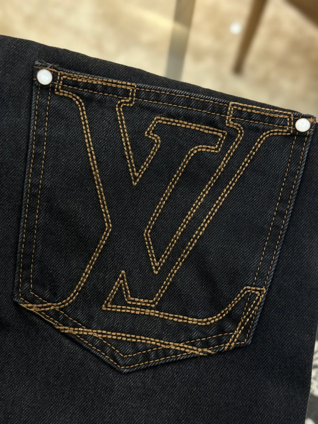 Джинсы Мужские Louis Vuitton 18359686
