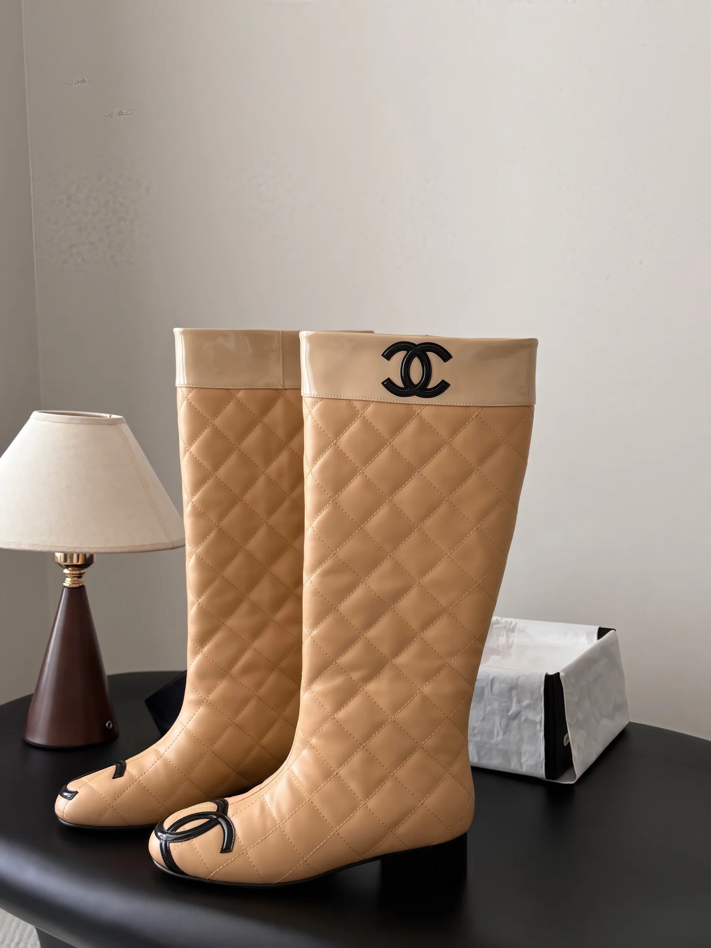 Сапоги Женские Chanel 18997219