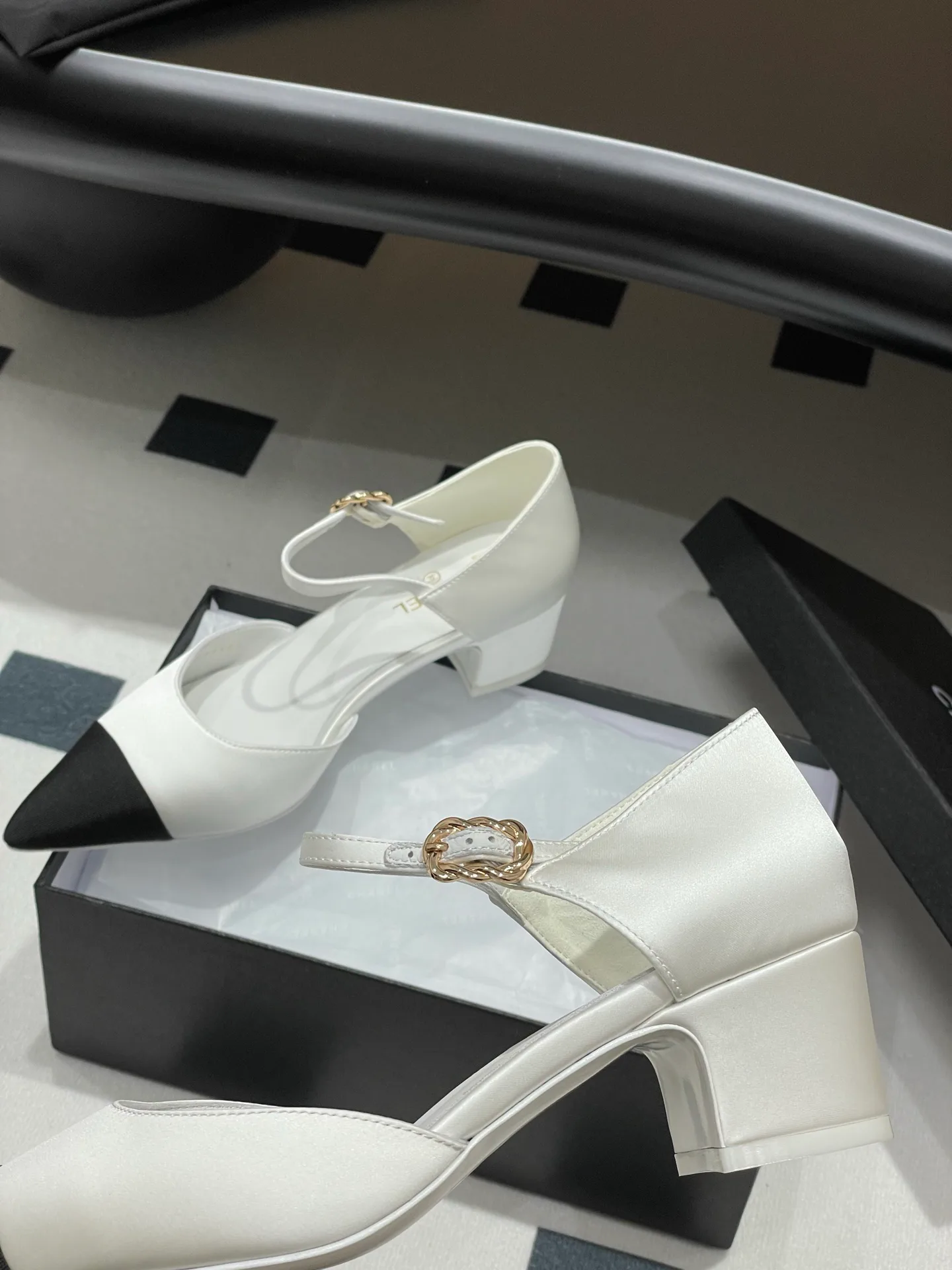 Туфли Женские Chanel 579383