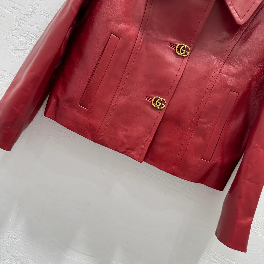 Кожаные Куртки И Дублёнки Женские Gucci 18064713