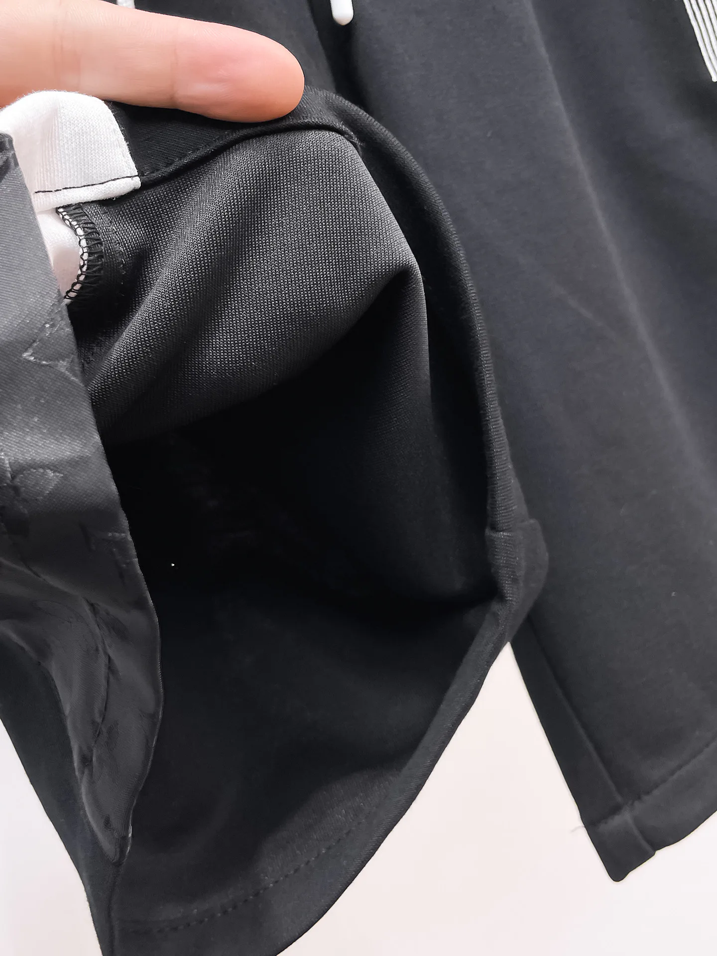 Шорты Мужские Louis Vuitton 13417601