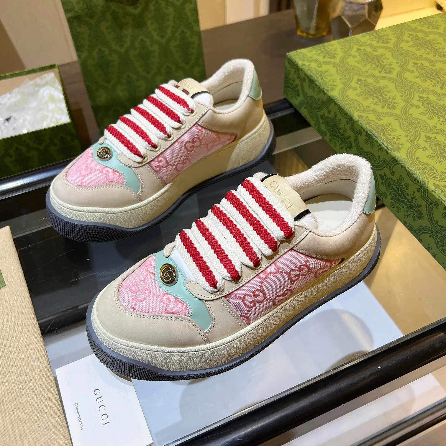 Кроссовки Женские Gucci 17955442