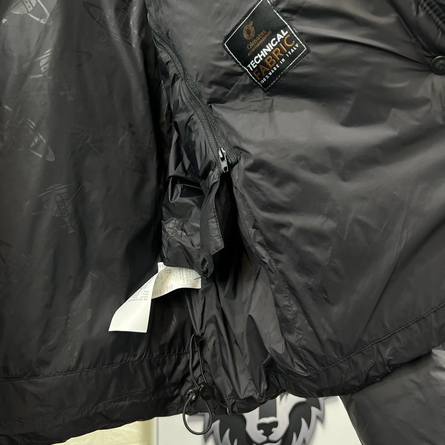 Куртки И Пуховики Женские Vivienne Westwood 18772939