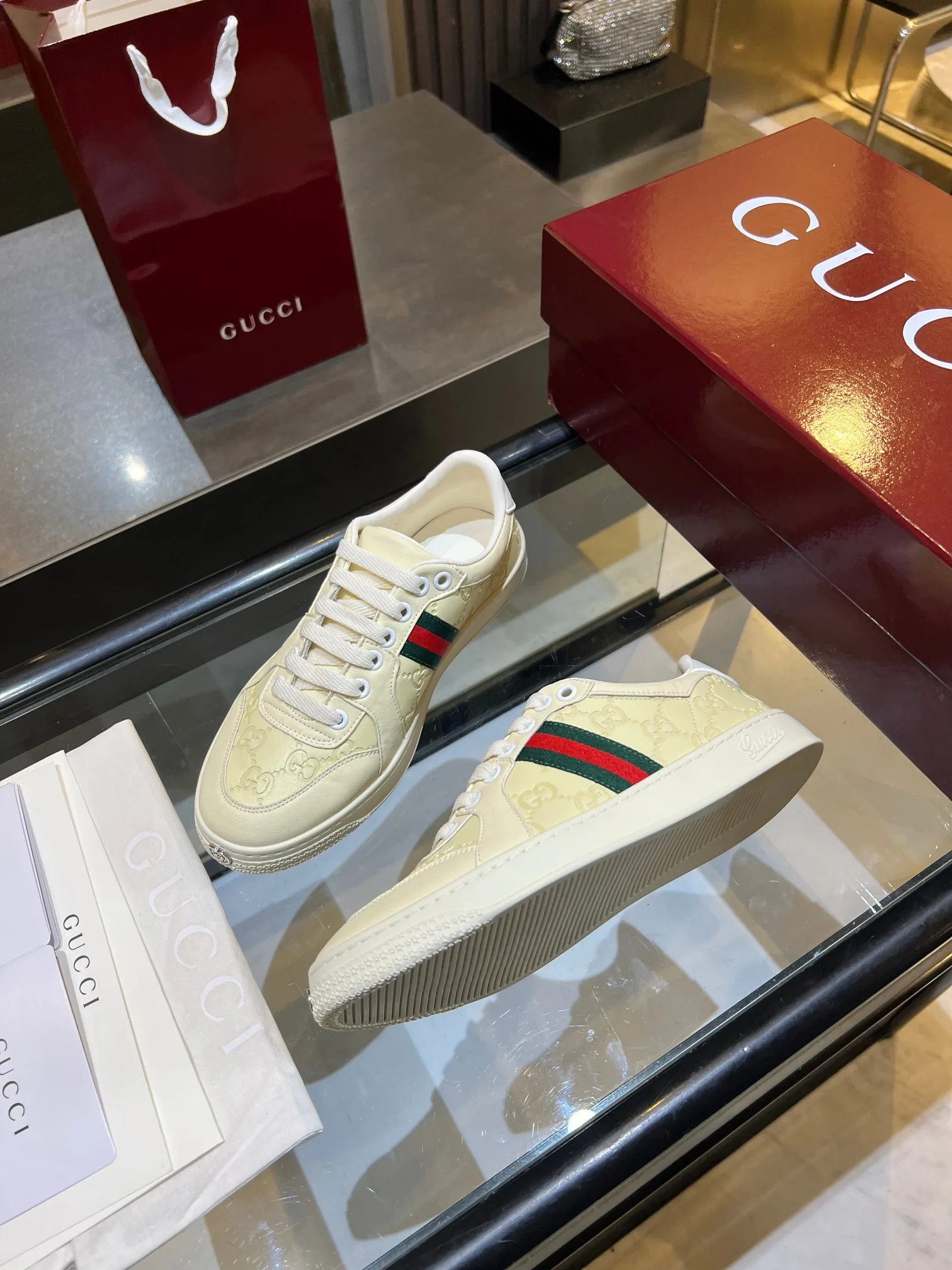 Кроссовки Женские Gucci 17131960