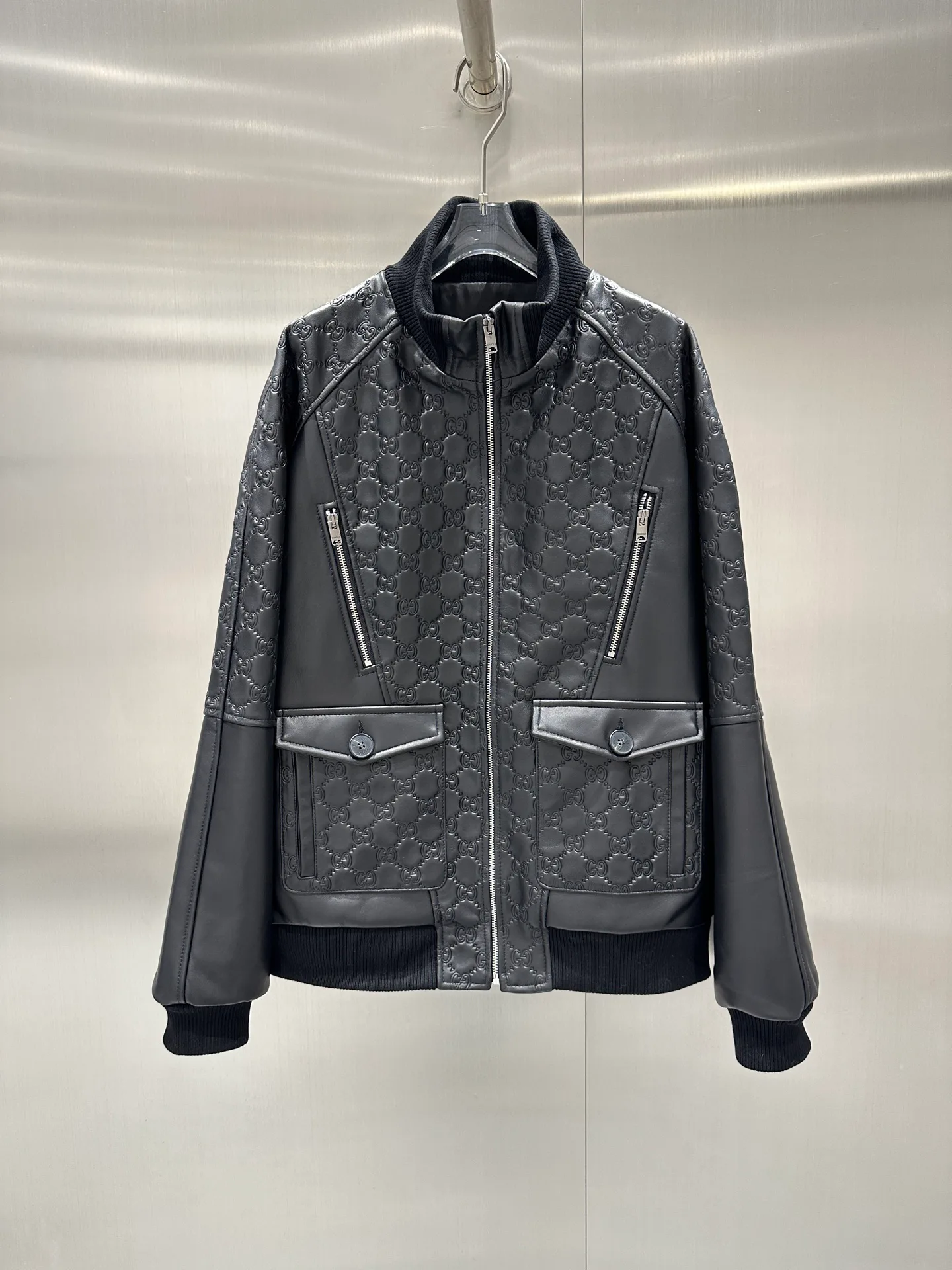 Кожаные Куртки И Дублёнки Мужские Gucci 11181070