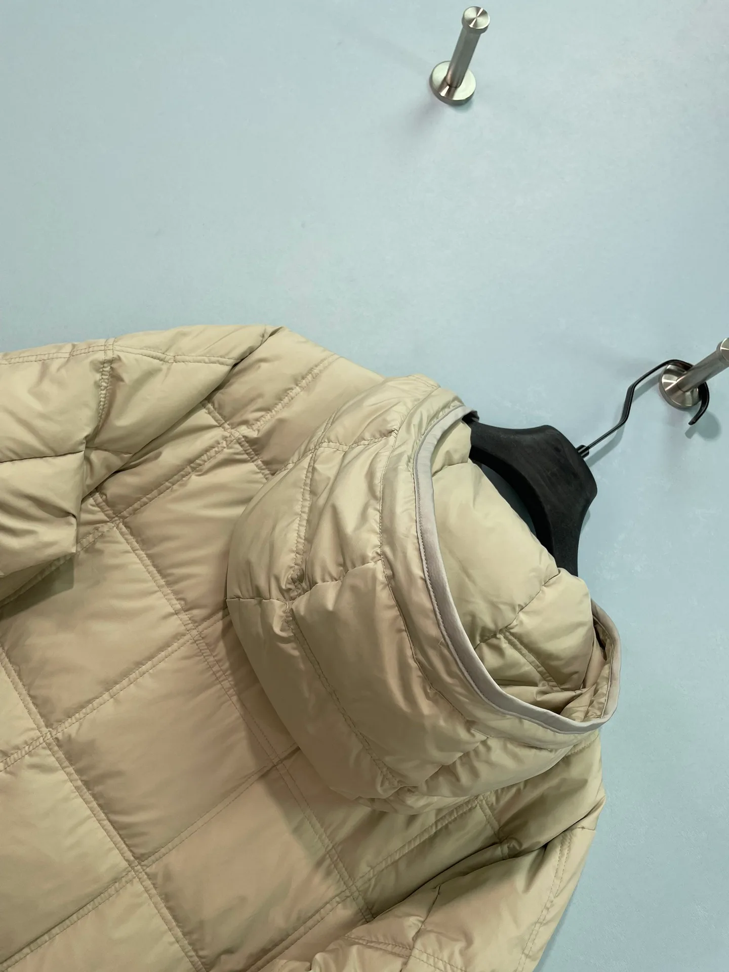 Куртки И Пуховики Женские Moncler 18513394
