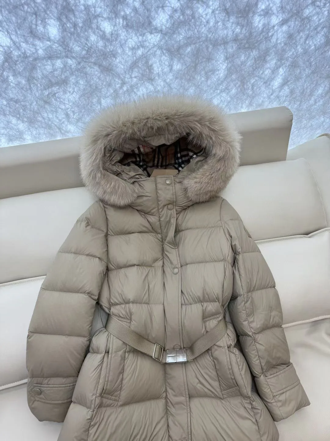 Куртки И Пуховики Женские Burberry 18169336