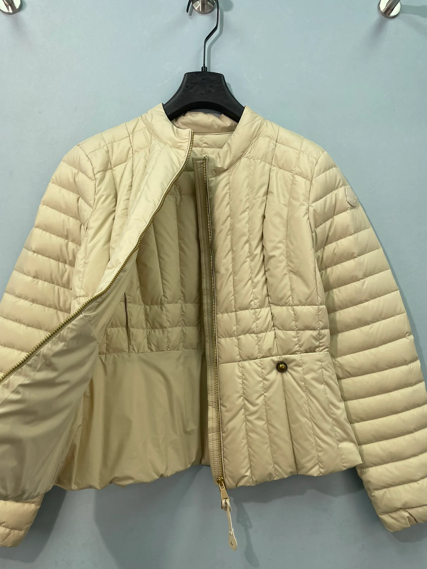 Куртки И Пуховики Женские Moncler 18513401