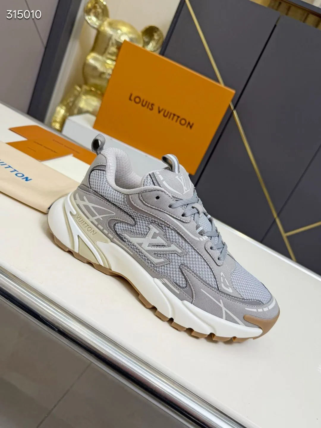 Кроссовки Мужские Louis Vuitton 17961806