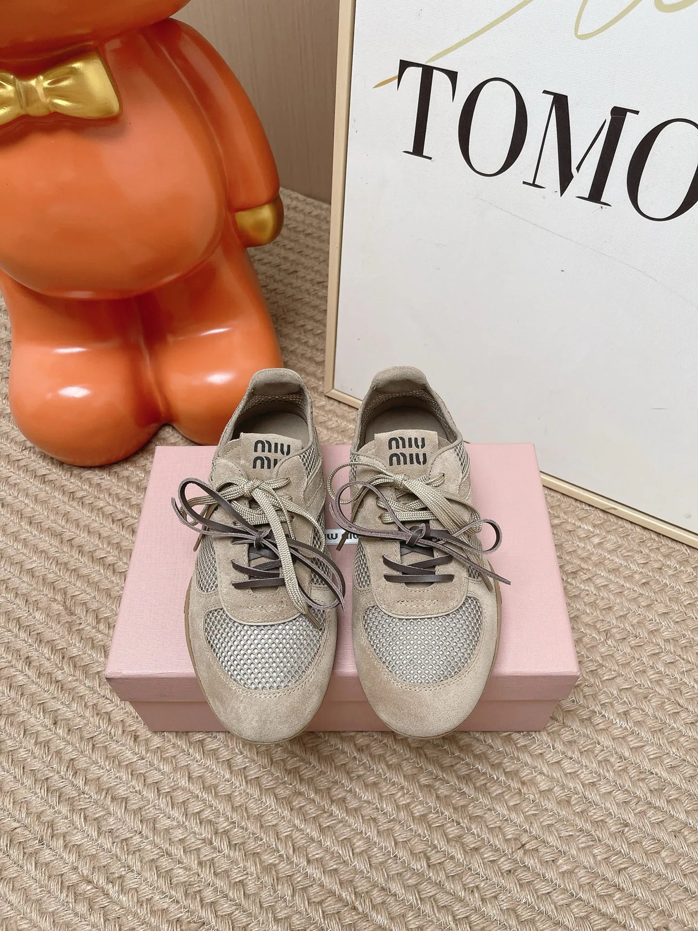 Кроссовки Женские Miu Miu 17459518