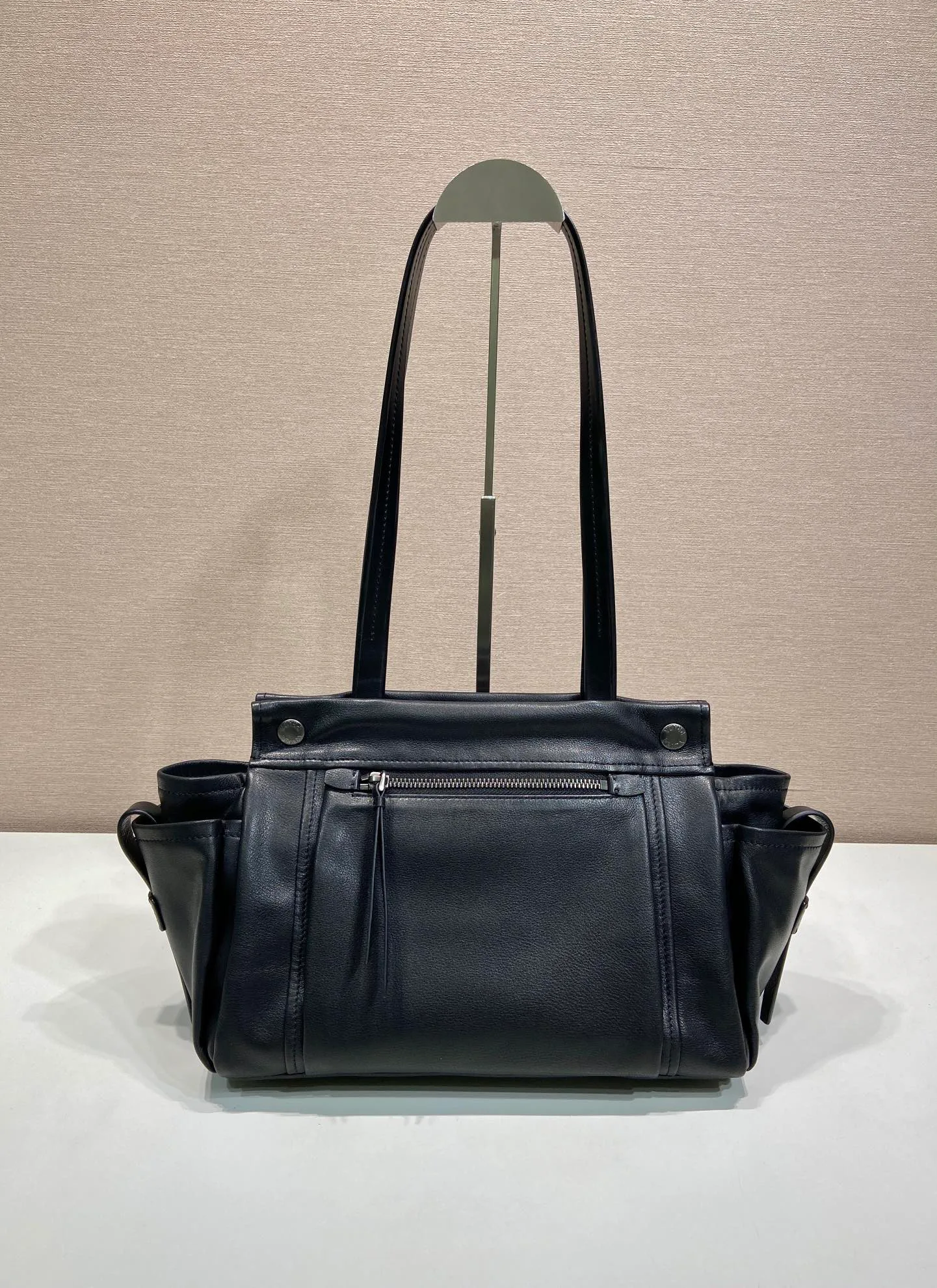Классические Сумки Женские Prada 11886395