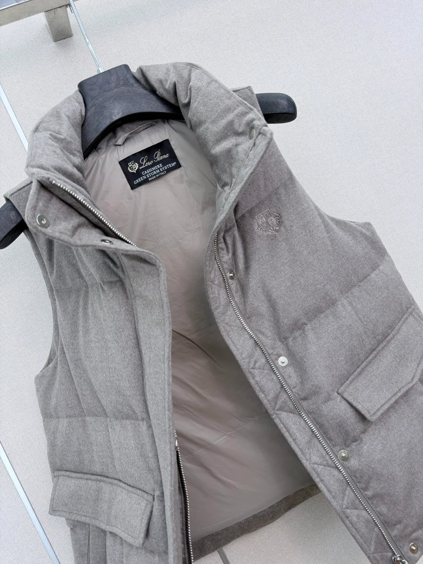 Жилеты Женские Loro Piana 19402907
