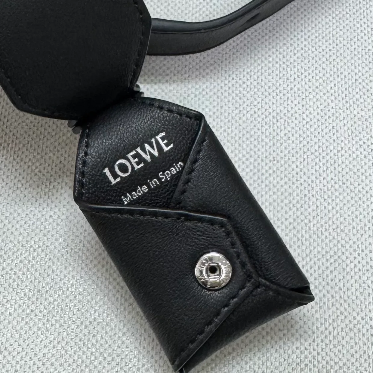 Сумки На Ремне Женские Loewe 690385