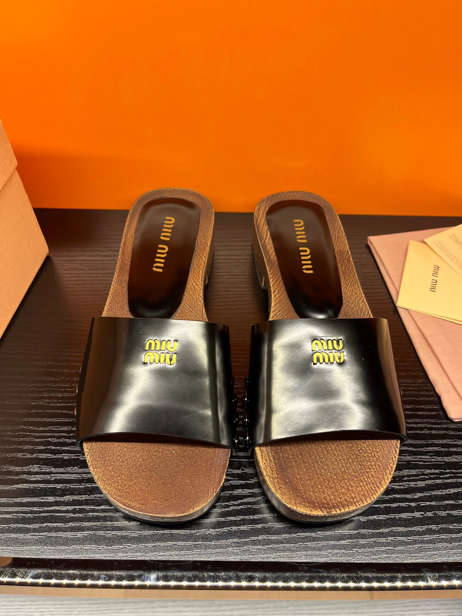 Шлепанцы Женские Miu Miu 16086