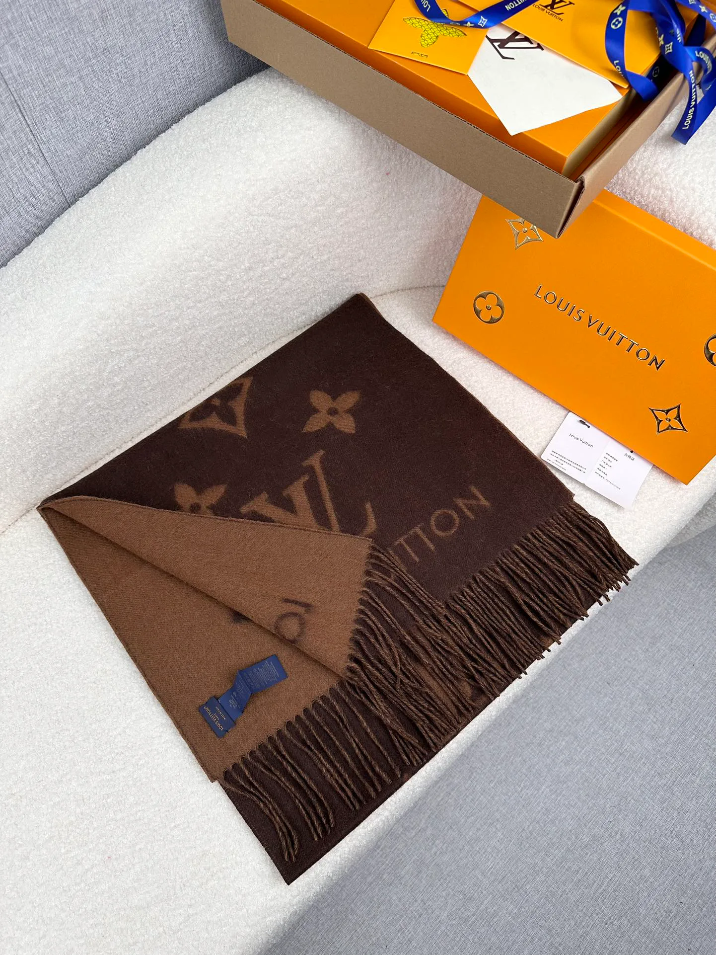 Шарфы Louis Vuitton 1973578