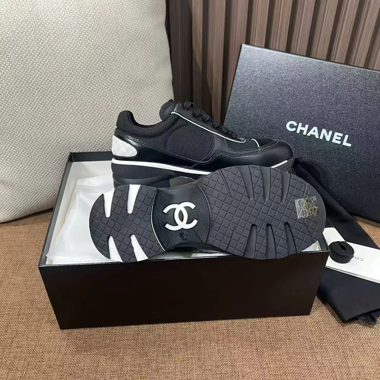 Кроссовки Женские Chanel 252191