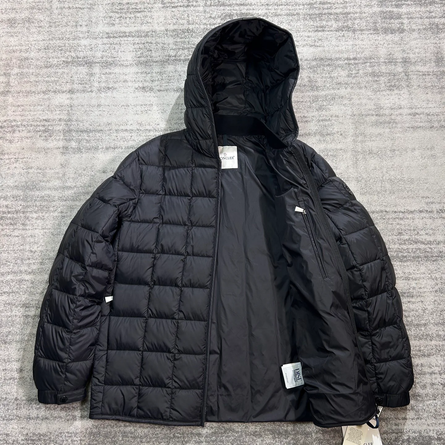 Куртки И Пуховики Женские Moncler 18840101