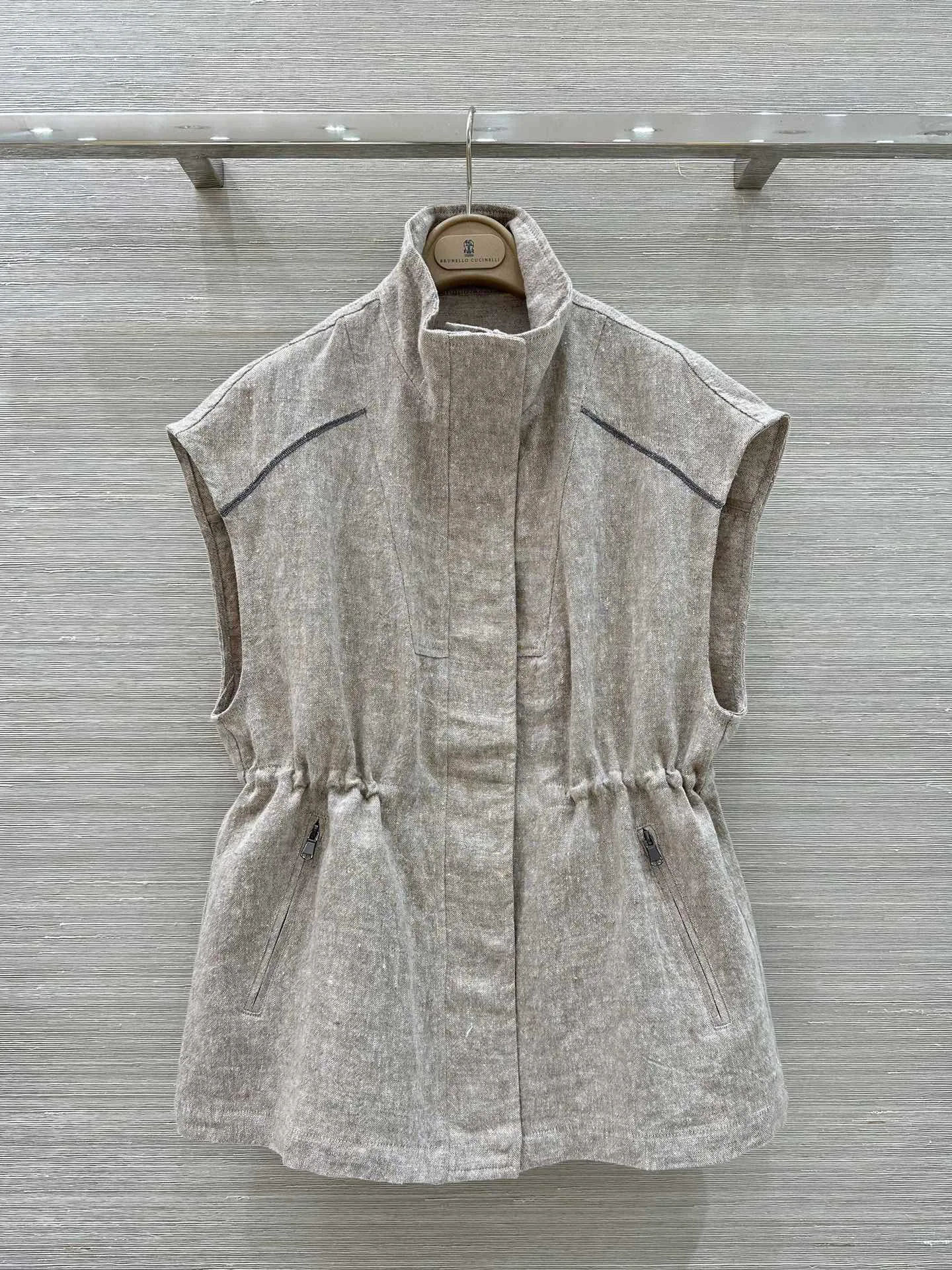 Жилеты Женские Brunello Cucinelli 5902705