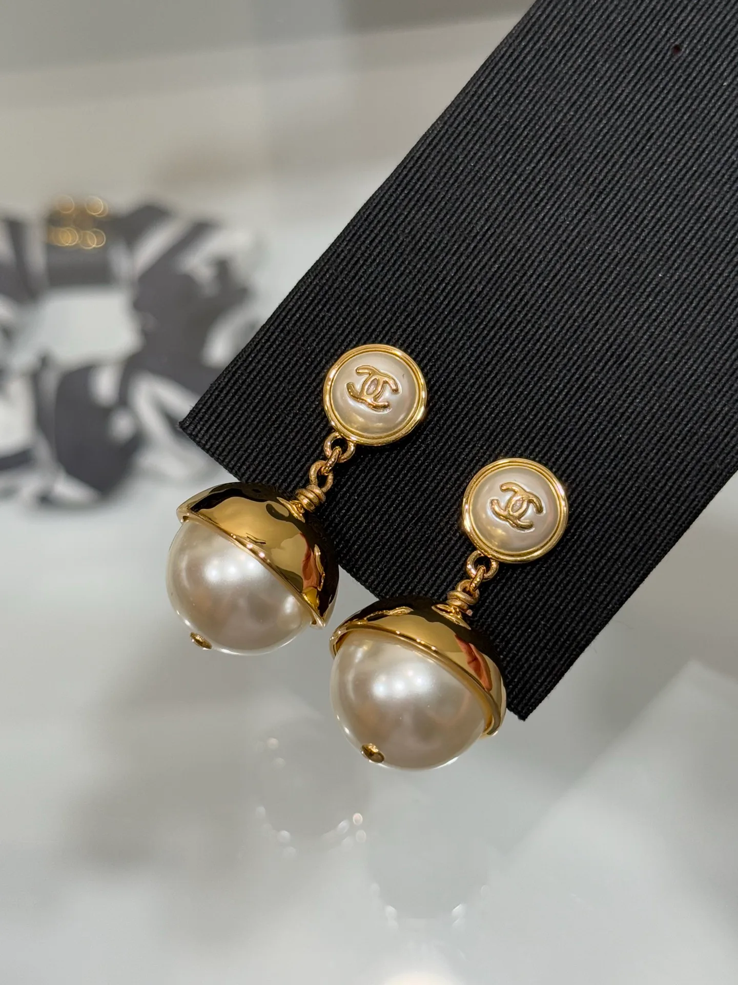 Бижутерия Chanel 17728654