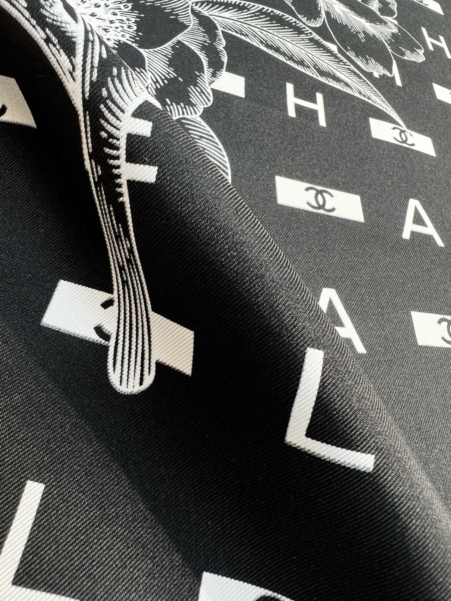 Платки Chanel 11503441