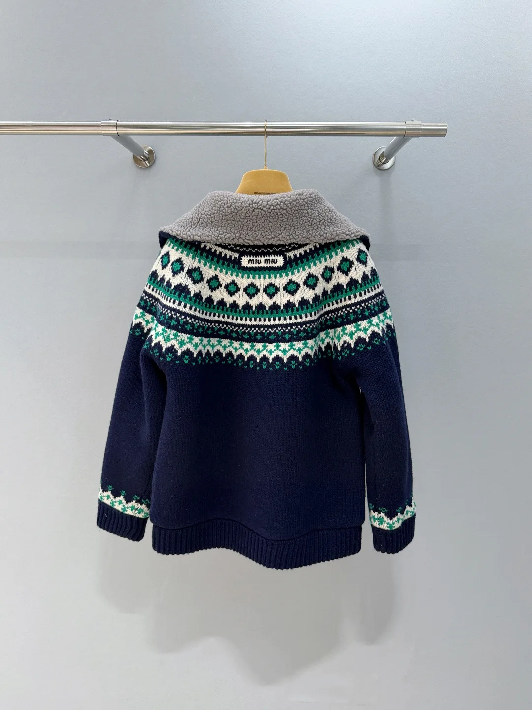 Джемперы И Свитеры Женские Miu Miu 672085