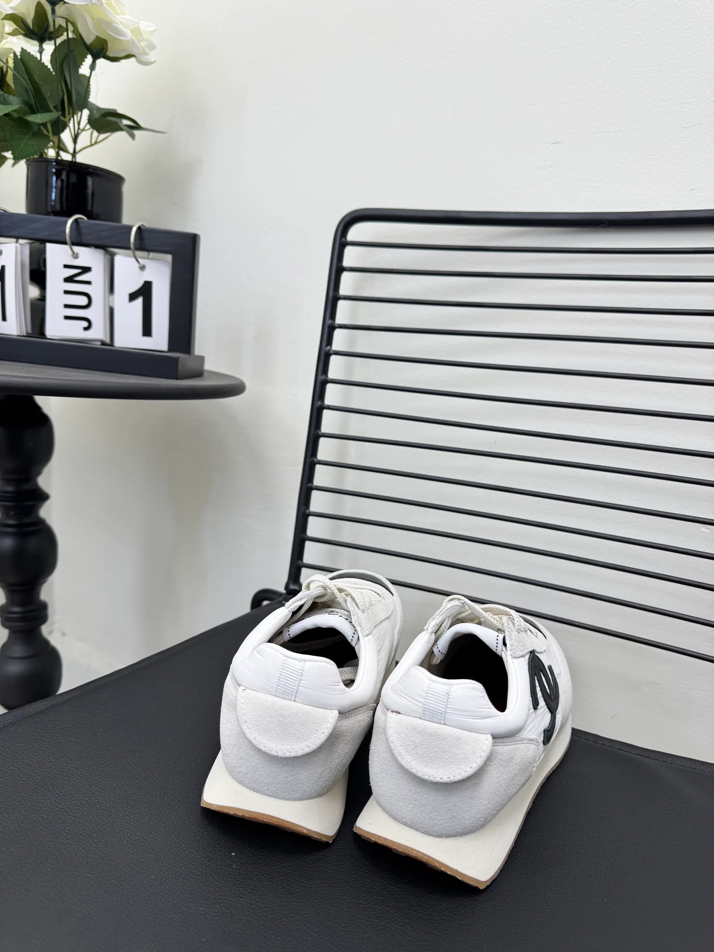 Кроссовки Женские Chanel 5718695