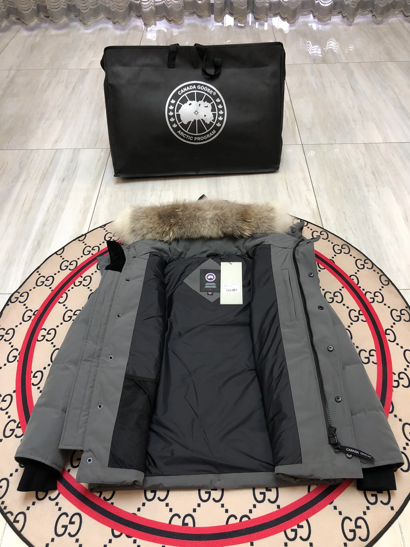Куртки И Пуховики Женские Canada Goose 3153873
