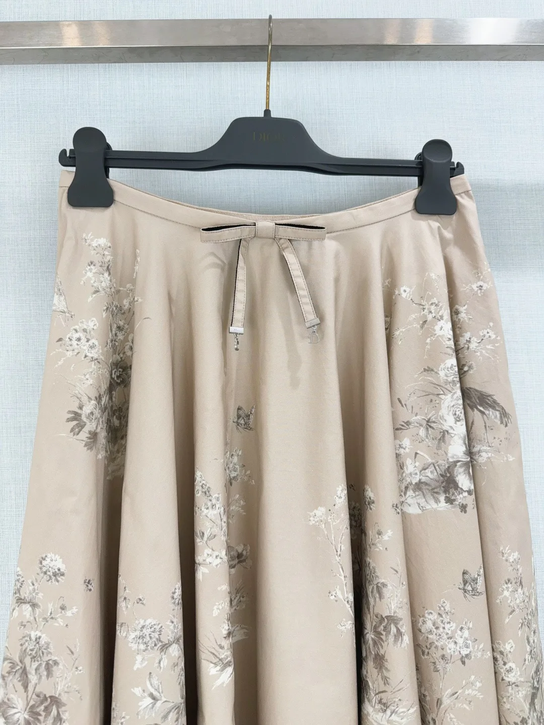 Юбки Женские Christian Dior 17585070