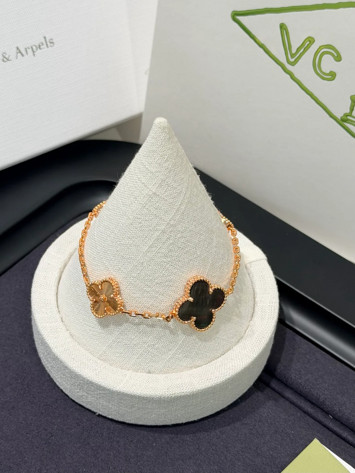 Бижутерия Van Cleef & Arpels 17843076