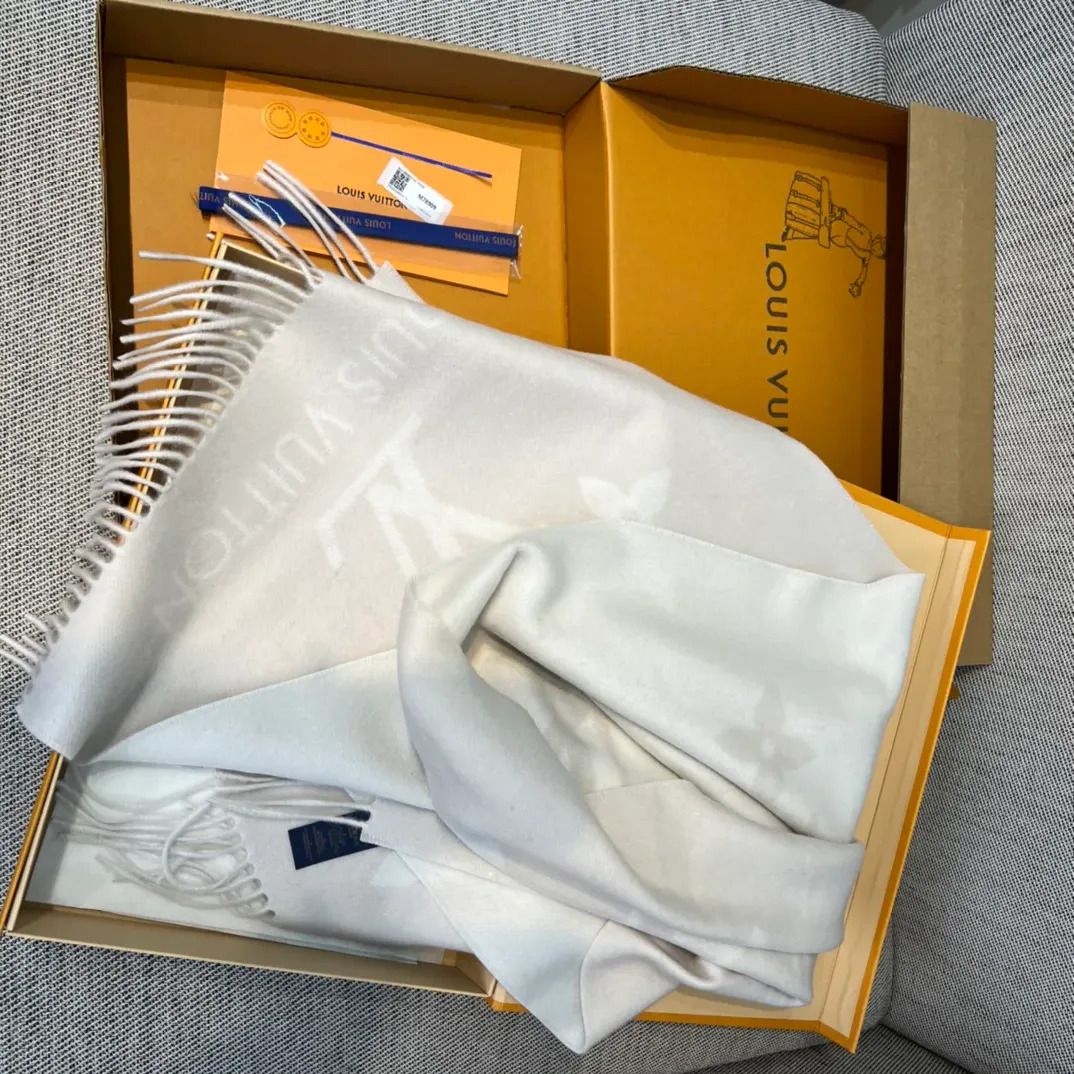 Шарфы Louis Vuitton 115113