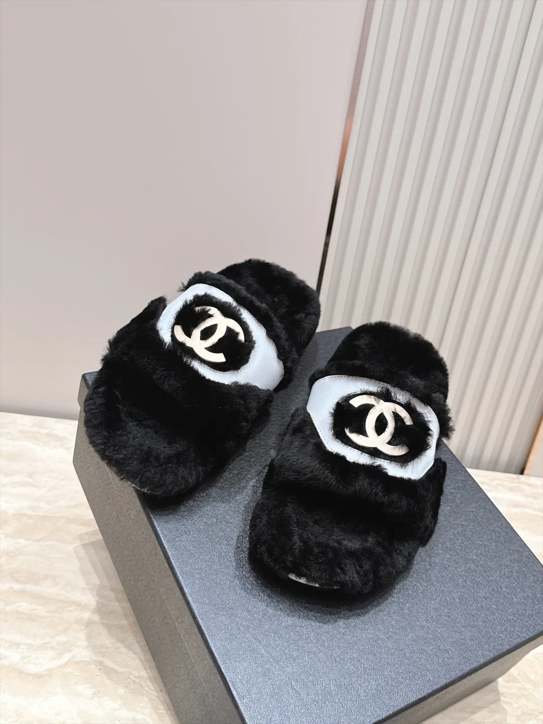 Тапочки Женские Chanel 18266283