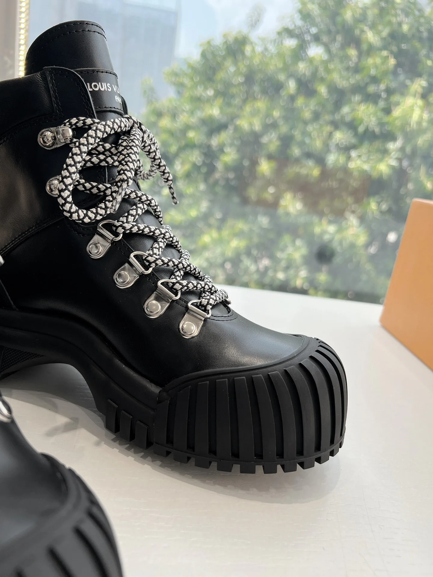 Кроссовки Женские Louis Vuitton 50715