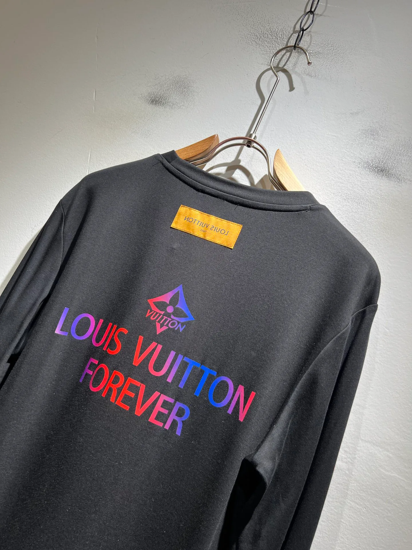 Лонгсливы Мужские Louis Vuitton 568943