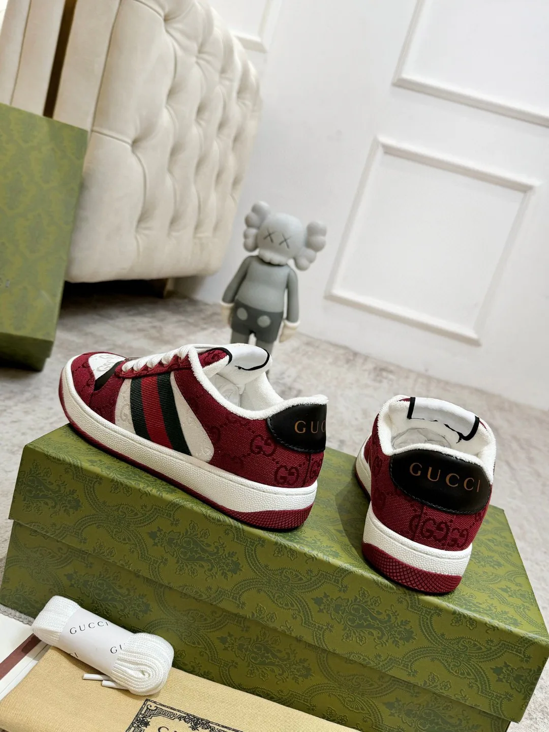 Кроссовки Женские Gucci 944964