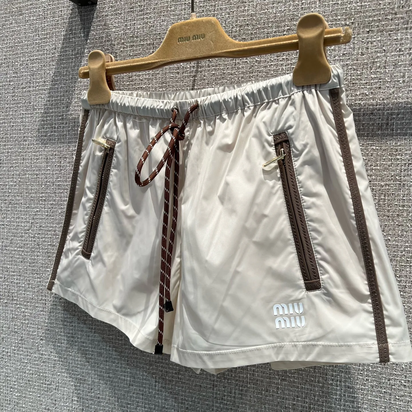 Шорты Женские Miu Miu 6291886