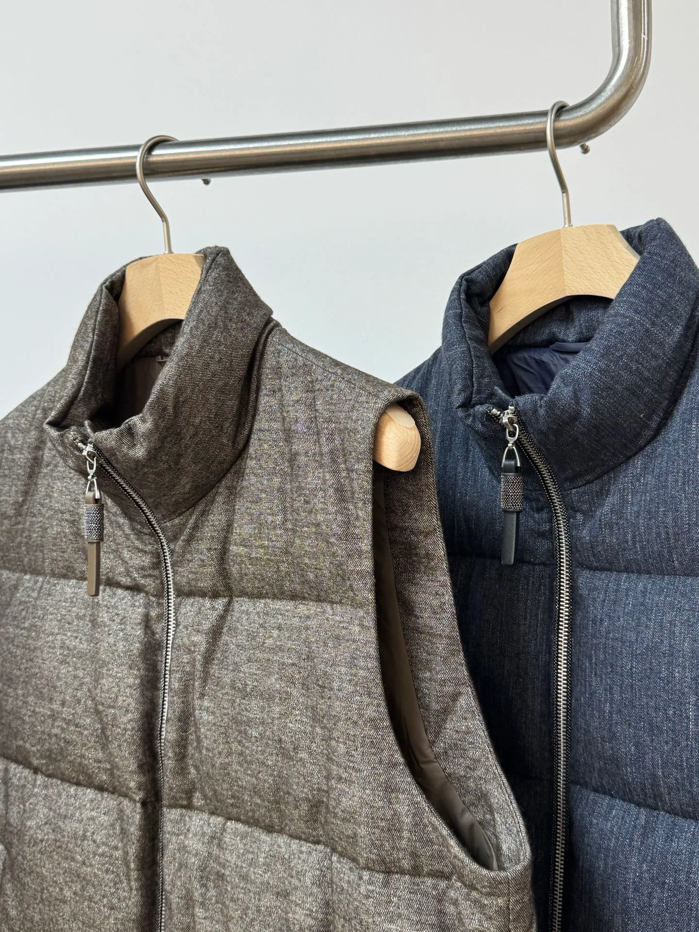 Жилеты Женские Brunello Cucinelli 18106260
