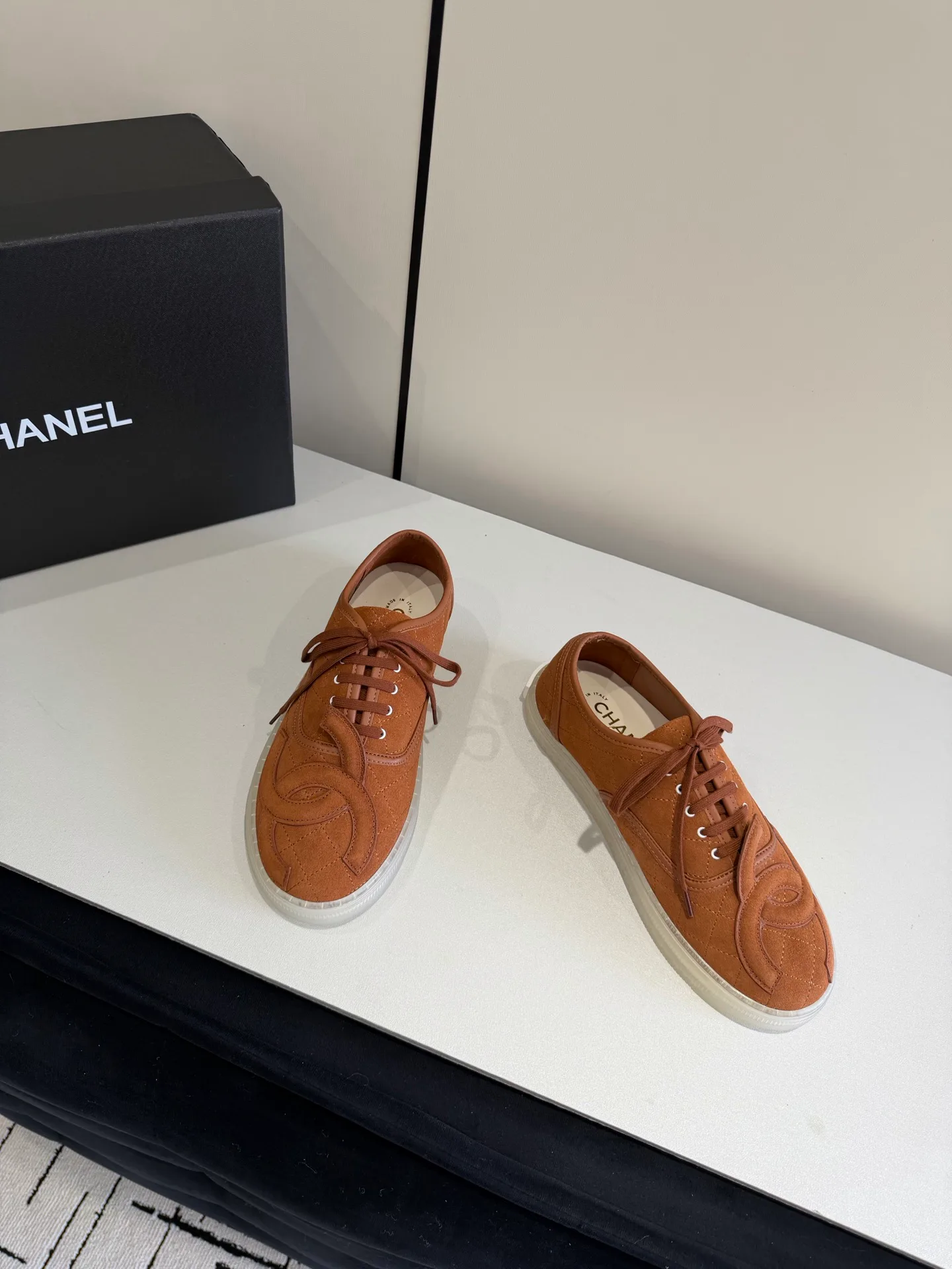 Кроссовки Женские Chanel 19528258
