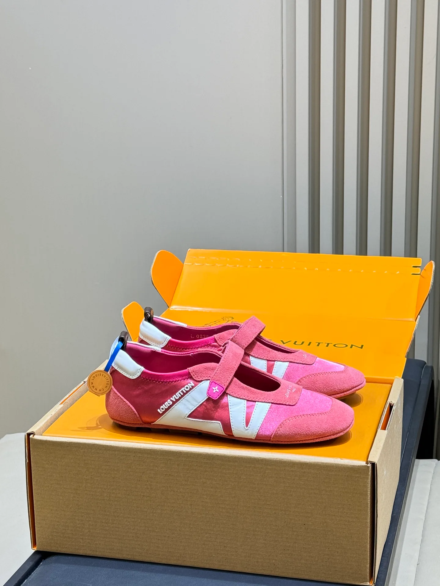 Сандалии Женские Louis Vuitton 11258737