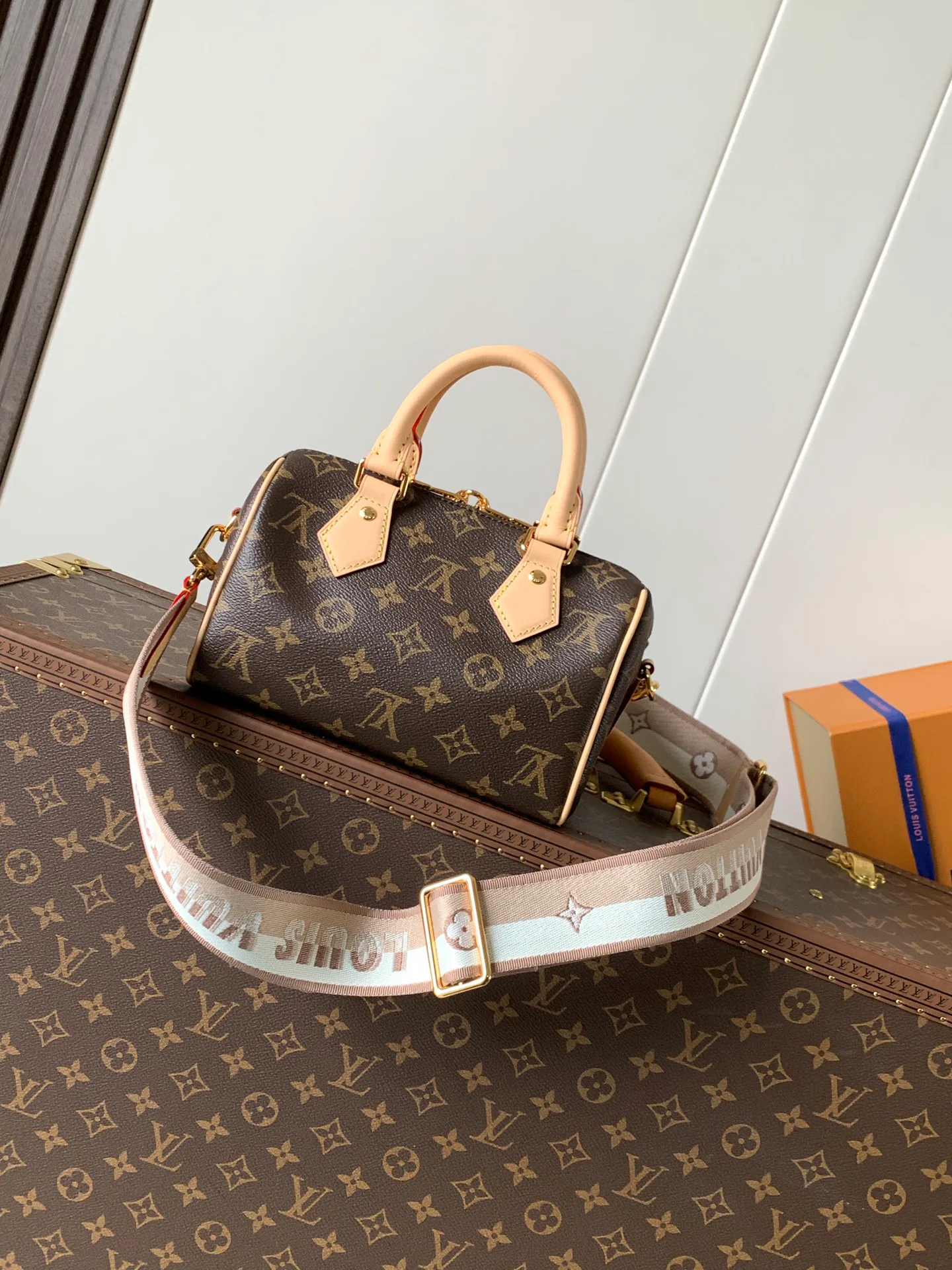 Сумки На Ремне Женские Louis Vuitton 11394872