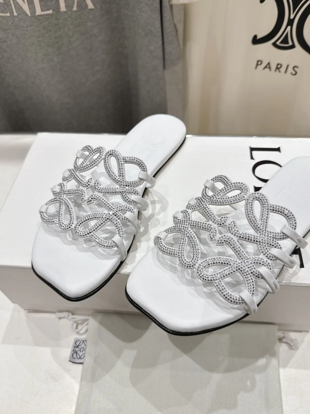 Шлепанцы Женские Loewe 10895750