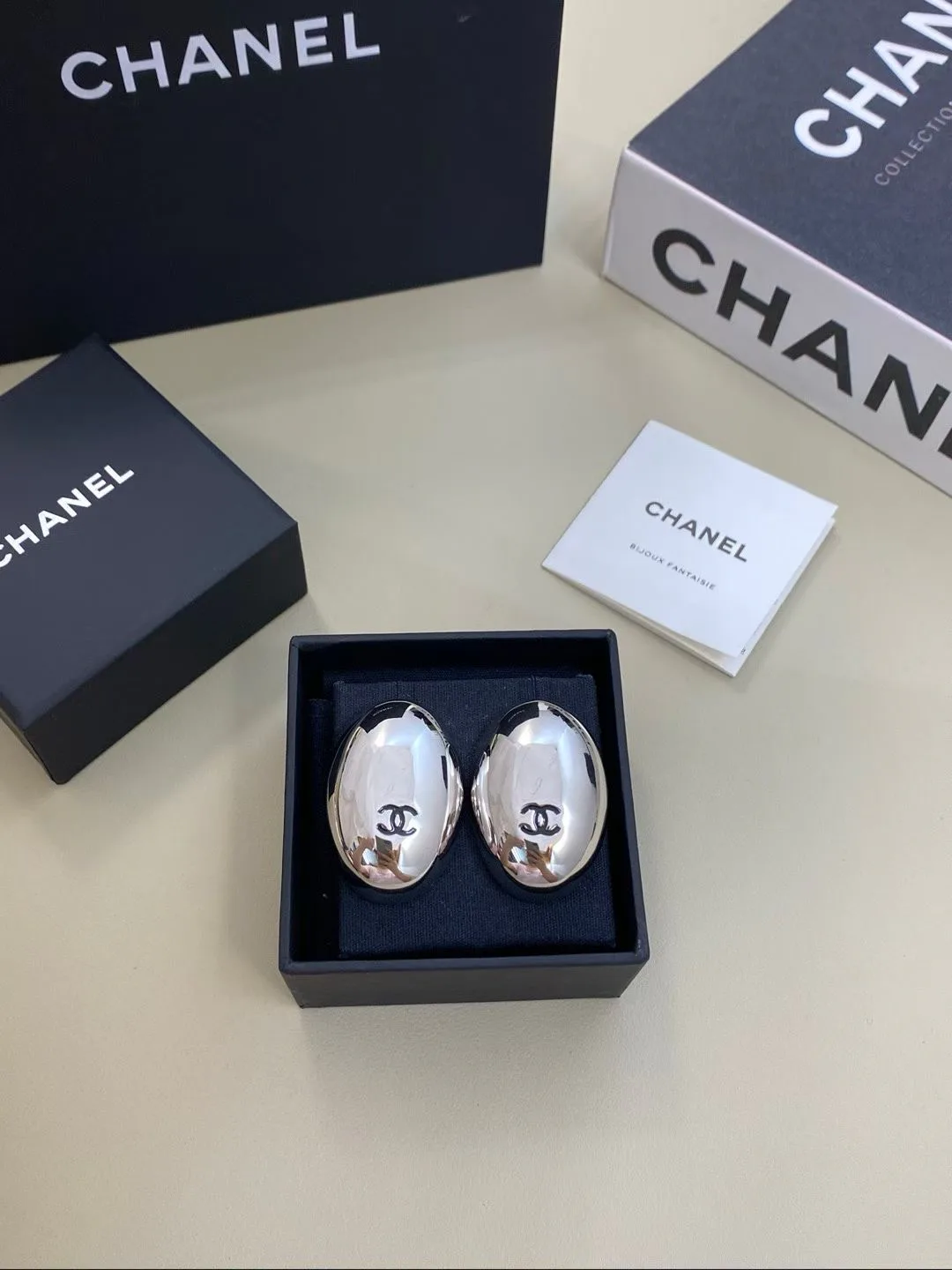 Бижутерия Chanel 11899949