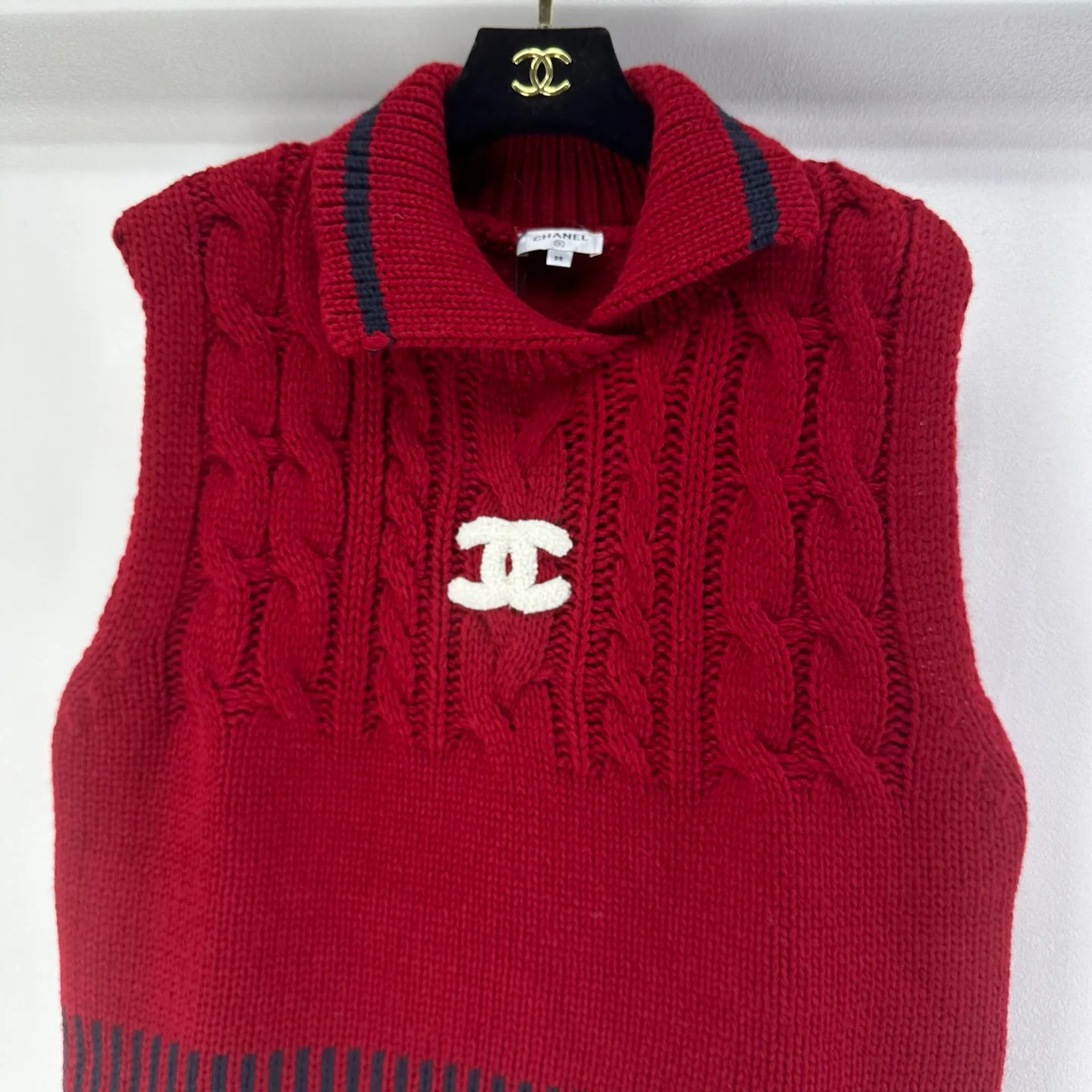 Жилеты Женские Chanel 1392391