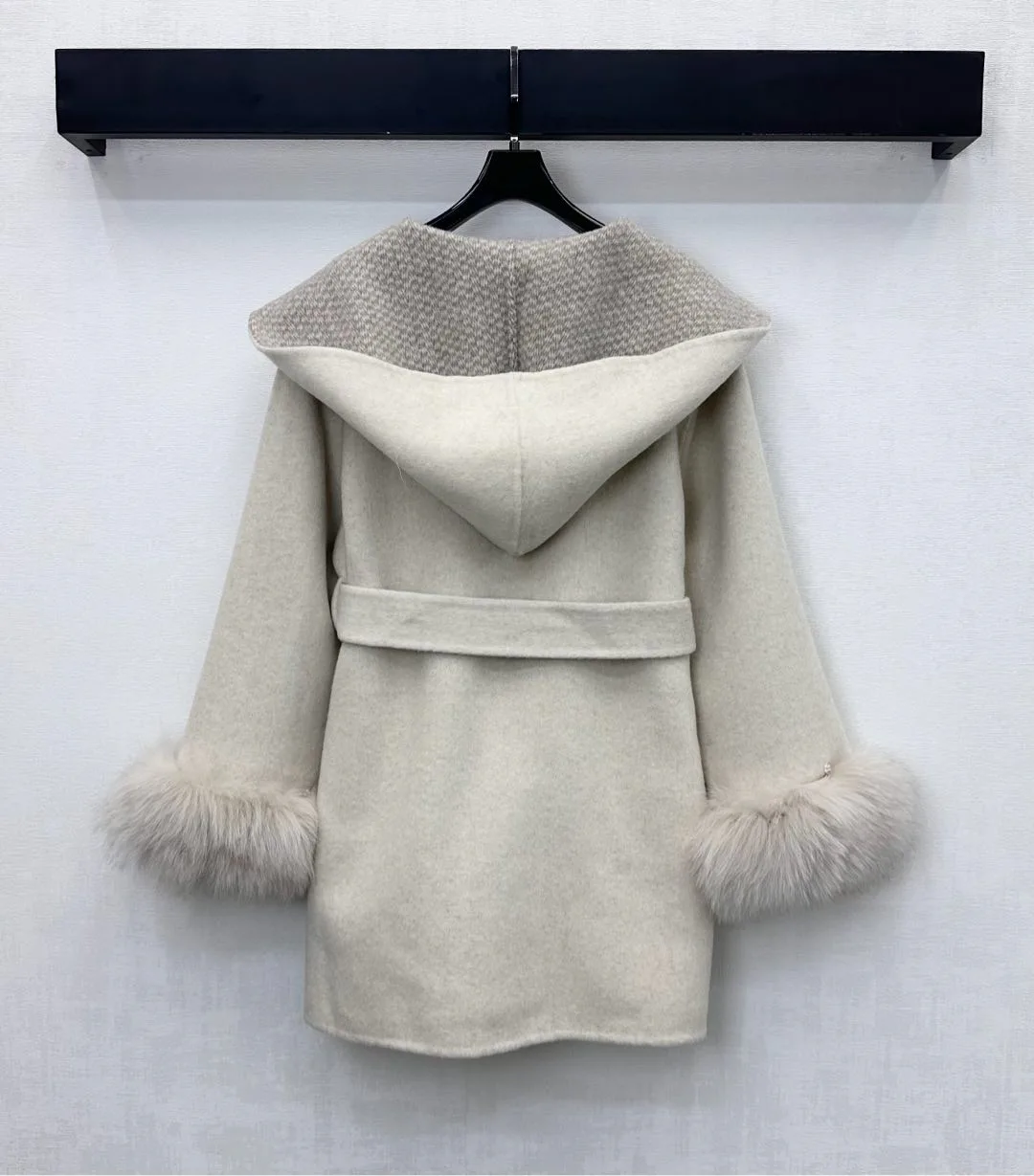 Пальто Женские Valentino 297086